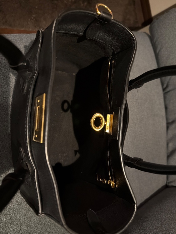 ルイヴィトン モノグラム （ブランドバッグ）の商品画像 - 査定依頼日：2025年12月15日 - 最高査定価格：240,000円