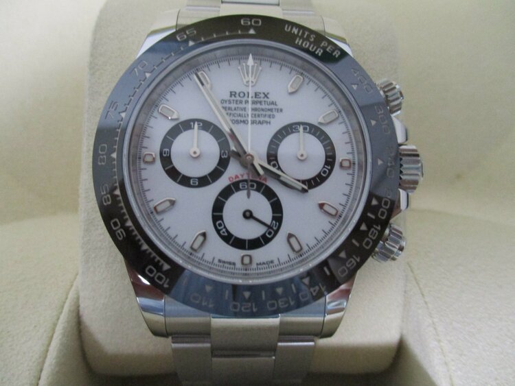 デイトナ ホワイト SS （高級時計）の商品画像 - 査定依頼日：2026年1月9日 - 最高査定価格：5,000,000円