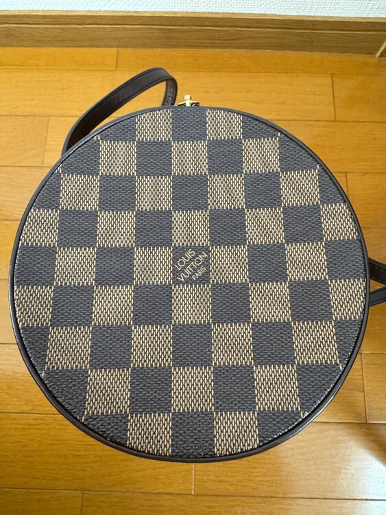 パピヨン30（ブランドバッグ）の商品画像 - 査定依頼日：2025年3月22日 - 最高査定価格：63,000円