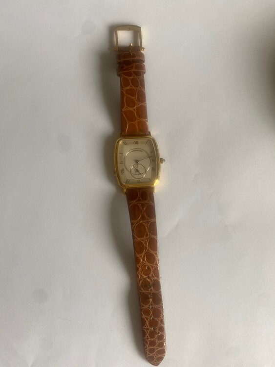 ブレゲ クラシック （高級時計）の商品画像 - 査定依頼日：2025年5月19日 - 最高査定価格：1,100,000円