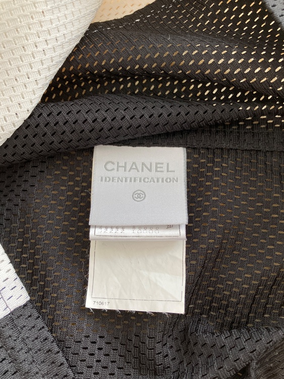 スポーツロゴメッシュトップカットソー（古着・ファッション）の商品画像 - 査定依頼日：2025年12月5日 - 最高査定価格：20,000円