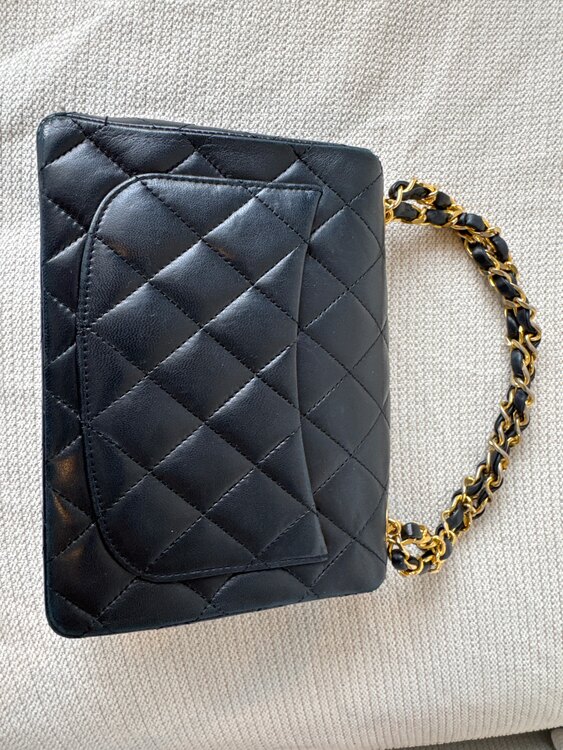 シャネル マトラッセ （ブランドバッグ）の商品画像 - 査定依頼日：2025年5月19日 - 最高査定価格：300,000円