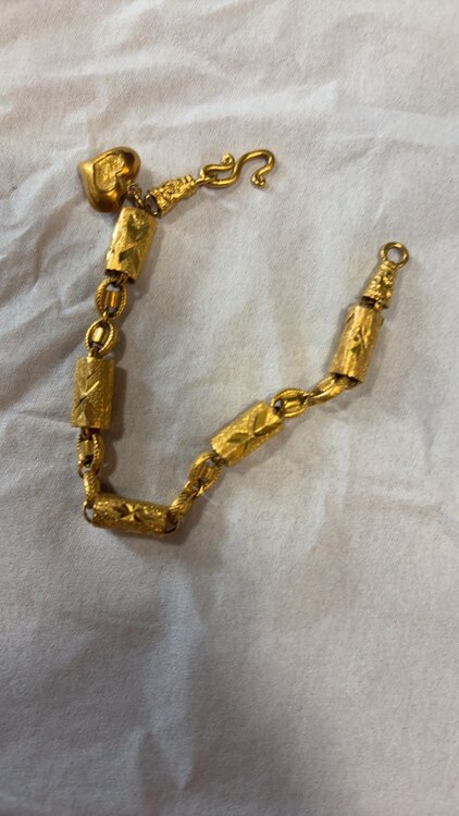 ブレスレット（金・貴金属）の商品画像 - 査定依頼日：2025年4月22日 - 最高査定価格：100,000円