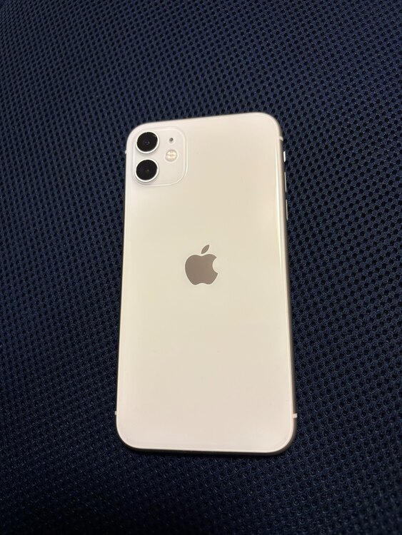 iPhone11 128GB ホワイト（スマホ）の商品画像 - 査定依頼日：2025年4月28日 - 最高査定価格：18,000円