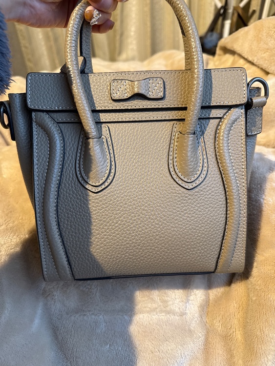 セリーヌ  （ブランドバッグ）の商品画像 - 査定依頼日：2025年12月18日 - 最高査定価格：150,000円