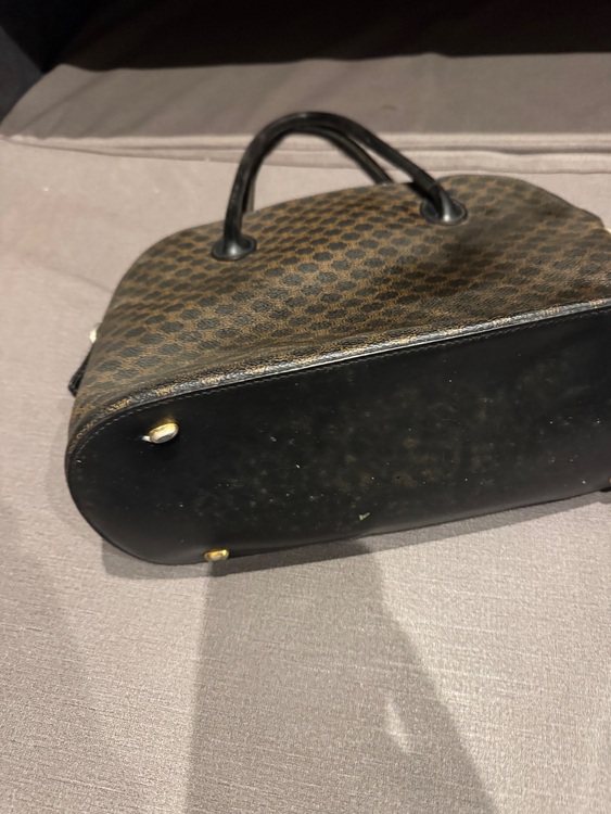 ハンドバッグ（ブランドバッグ）の商品画像 - 査定依頼日：2025年11月18日 - 最高査定価格：30,000円