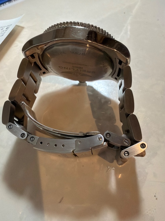 ブライトリング スーパーオーシャン （高級時計）の商品画像 - 査定依頼日：2026年4月10日 - 最高査定価格：380,000円