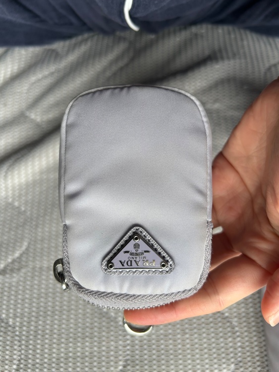 プラダ  （ブランドバッグ）の商品画像 - 査定依頼日：2026年1月6日 - 最高査定価格：130,000円