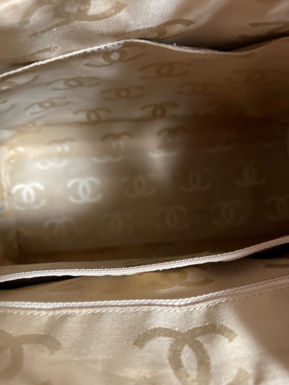 CHANEL マトラッセハンドバッグ　（ブランドバッグ）の商品画像 - 査定依頼日：2025年8月14日 - 最高査定価格：50,000円