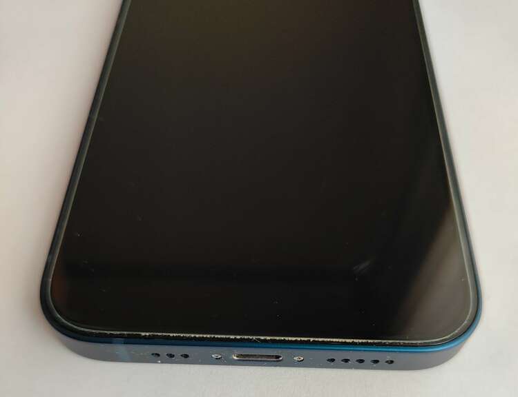 iPhone 12 128GB docomo（スマホ）の商品画像 - 査定依頼日：2025年4月2日 - 最高査定価格：25,000円