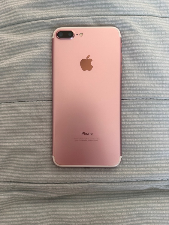 iPhone7plus（スマホ）の商品画像 - 査定依頼日：2026年8月4日 - 最高査定価格：1,000円