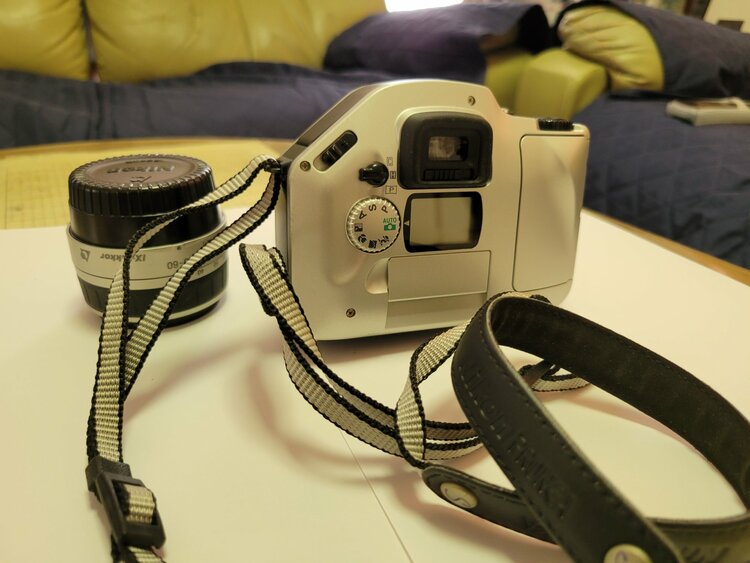 Nikon PRONEA S（カメラ）の商品画像 - 査定依頼日：2026年1月12日 - 最高査定価格：200円