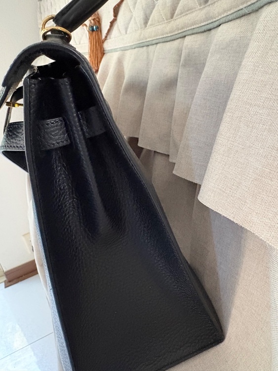 エルメス ケリー （ブランドバッグ）の商品画像 - 査定依頼日：2026年3月15日 - 最高査定価格：2,300,000円