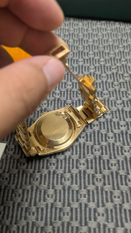 ロレックス デイデイト 6251（高級時計）の商品画像 - 査定依頼日：2025年7月13日 - 最高査定価格：4,000,000円