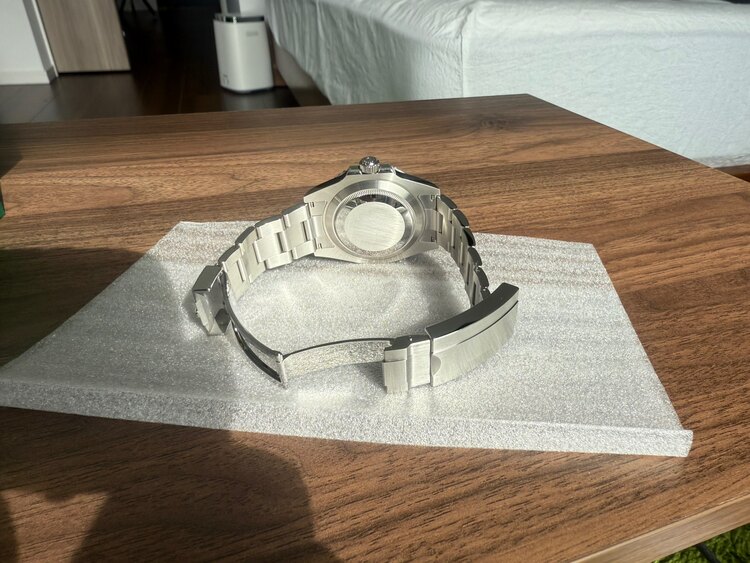 サブマリーナーデイト（高級時計）の商品画像 - 査定依頼日：2025年2月11日 - 最高査定価格：2,030,000円