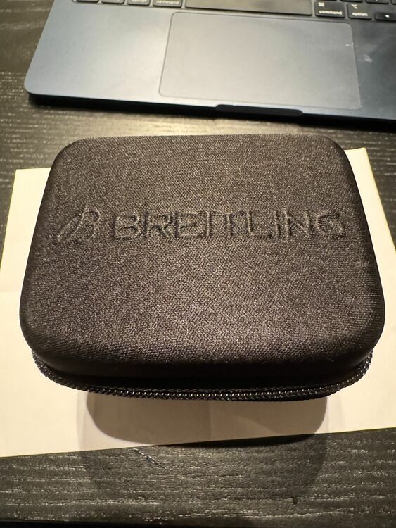 BREITLING Super Ocean（高級時計）の商品画像 - 査定依頼日：2025年9月11日 - 最高査定価格：200,000円