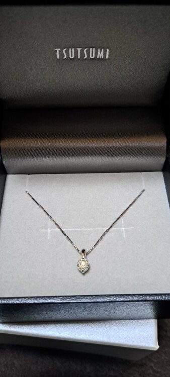 PT鑑定書付き0.5ダイヤモンドネックレス（宝石）の商品画像 - 査定依頼日：2026年2月11日 - 最高査定価格：100,000円