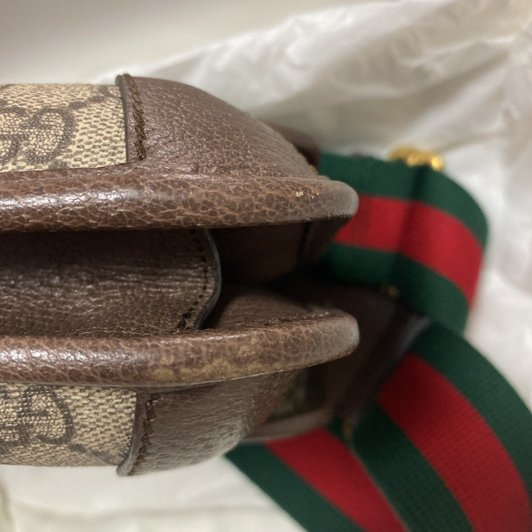 501050 9C2VT 8745（ブランドバッグ）の商品画像 - 査定依頼日：2021年10月6日 - 最高査定価格：110,000円