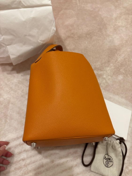 エルメス ピコタン （ブランドバッグ）の商品画像 - 査定依頼日：2025年6月22日 - 最高査定価格：500,000円