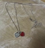 リターントゥ ティファニー ダブルハートタグ ペンダント（レッドエナメル）（金・貴金属）の商品画像 - 査定依頼日：2025年10月12日 - 最高査定価格：17,000円