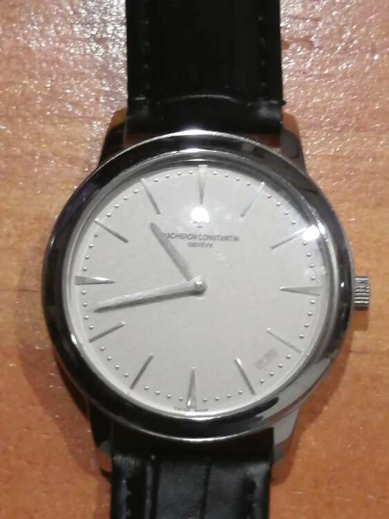 ヴァシュロン コンスタンタン その他 （高級時計）の商品画像 - 査定依頼日：2025年5月24日 - 最高査定価格：1,300,000円