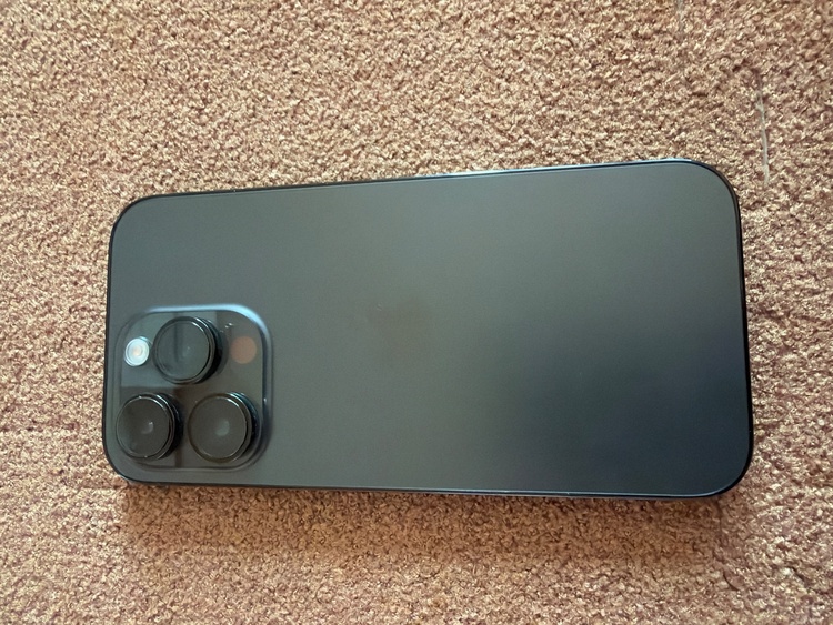 iPhone iPhone 14 Pro 128GB au（スマホ）の商品画像 - 査定依頼日：2026年10月12日 - 最高査定価格：66,000円