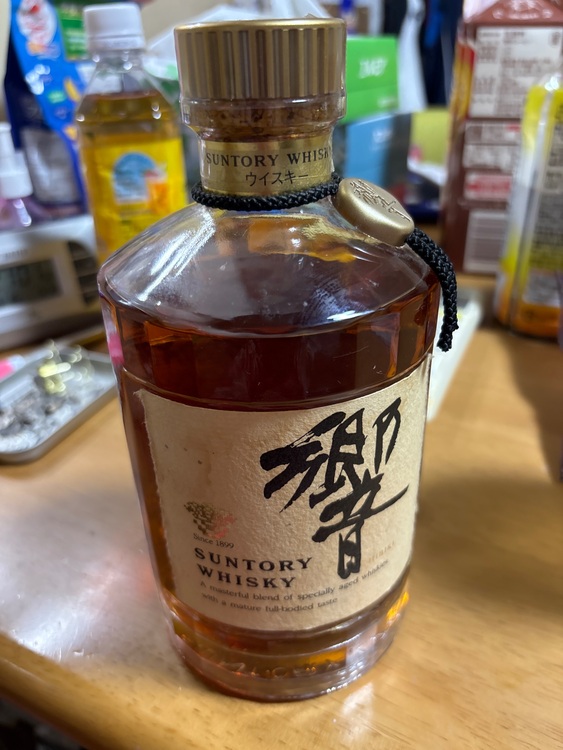 ウイスキー サントリー響 （お酒）の商品画像 - 査定依頼日：2025年8月16日 - 最高査定価格：26,000円