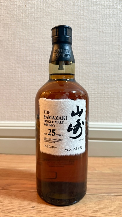 ウイスキー サントリー山崎 （お酒）の商品画像 - 査定依頼日：2025年12月10日 - 最高査定価格：700,000円