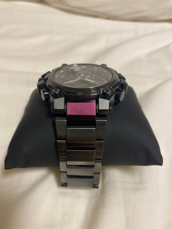 G-SHOCK その他 MTG-B3000BD-1AJF（高級時計）の商品画像 - 査定依頼日：2025年4月25日 - 最高査定価格：32,000円