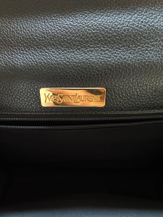 不明（ブランドバッグ）の商品画像 - 査定依頼日：2025年5月4日 - 最高査定価格：7,000円