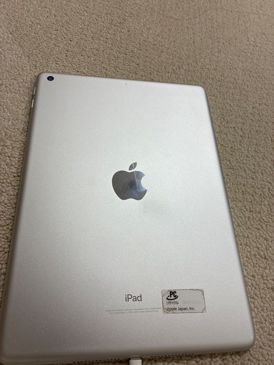 第6世代SIMフリー32GBシルバー（PC・タブレット）の商品画像 - 査定依頼日：2025年8月16日 - 最高査定価格：3,000円