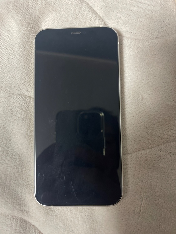 iPhone iPhone 12 64GB SIMフリー（スマホ）の商品画像 - 査定依頼日：2026年9月27日 - 最高査定価格：23,500円