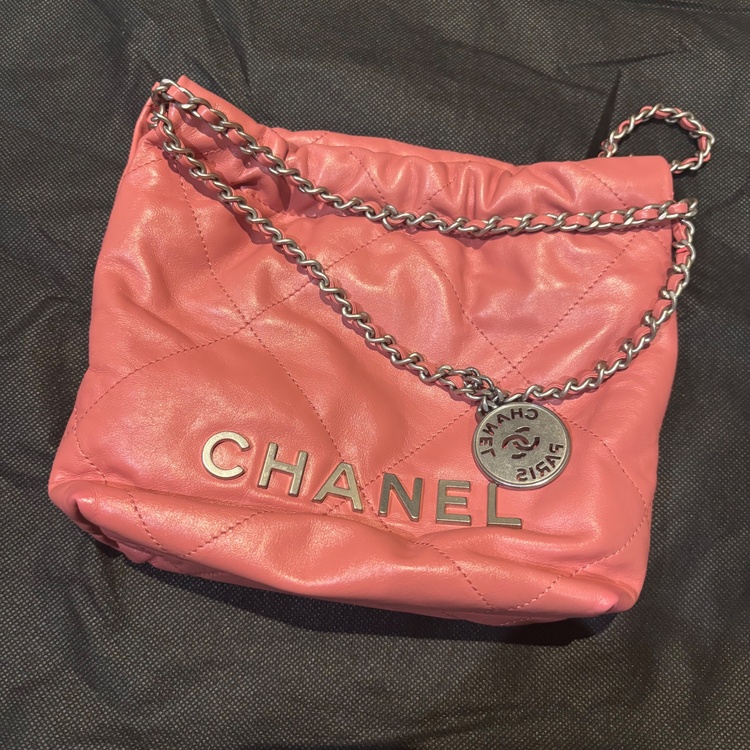CHANEL22 ミニ（ブランドバッグ）の商品画像 - 査定依頼日：2026年5月11日 - 最高査定価格：500,000円