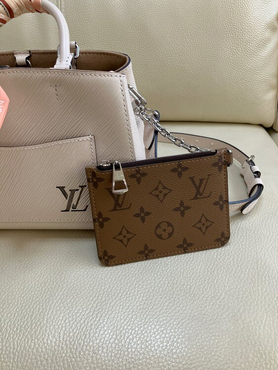 ヴィトンの3wayバック（ブランドバッグ）の商品画像 - 査定依頼日：2025年4月26日 - 最高査定価格：235,000円