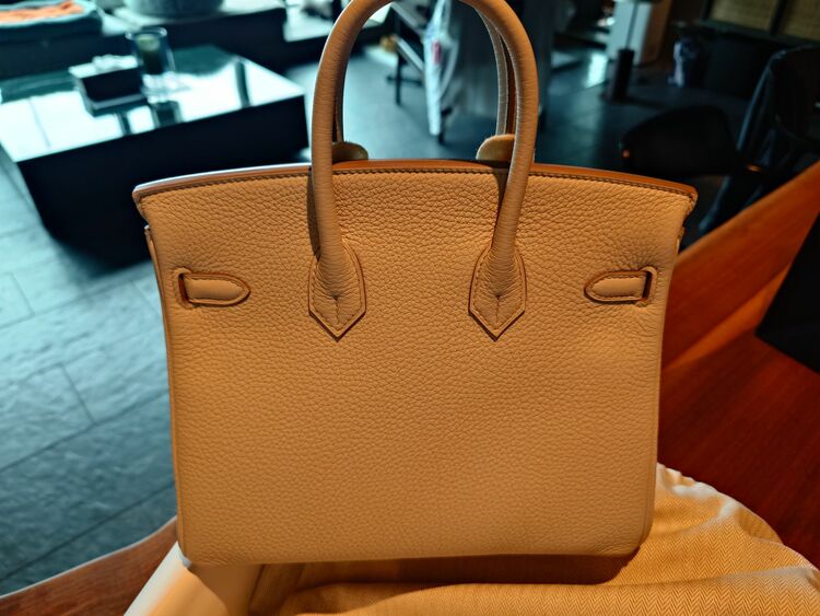 25センチ　トーゴ　ベトン（ブランドバッグ）の商品画像 - 査定依頼日：2025年7月13日 - 最高査定価格：2,650,000円