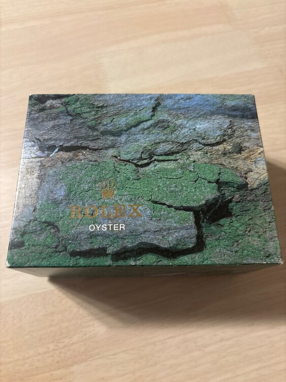 ロレックス パーペチュアルデイト （高級時計）の商品画像 - 査定依頼日：2025年1月4日 - 最高査定価格：950,000円