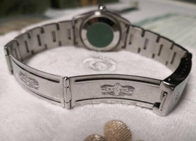 ロレックス パーペチュアル （高級時計）の商品画像 - 査定依頼日：2026年3月22日 - 最高査定価格：750,000円