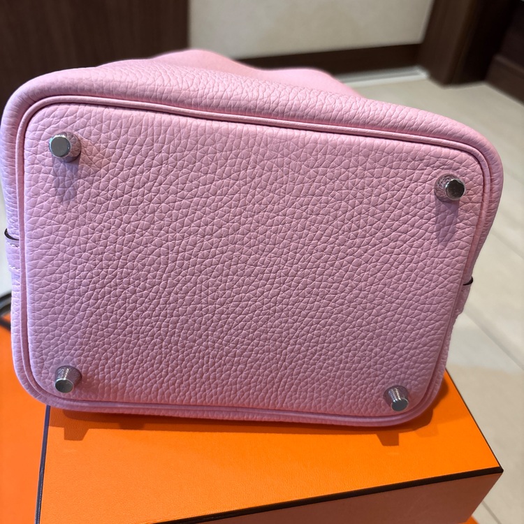 ピコタンロック pm18 ローズサクラ（ブランドバッグ）の商品画像 - 査定依頼日：2025年7月19日 - 最高査定価格：600,000円