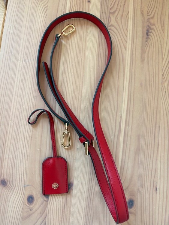 トリーバーチ Robinson Double Zip Tote（ロビンソン ダブルジップ トート）（ブランドバッグ）の商品画像 - 査定依頼日：2026年8月31日 - 最高査定価格：15,000円