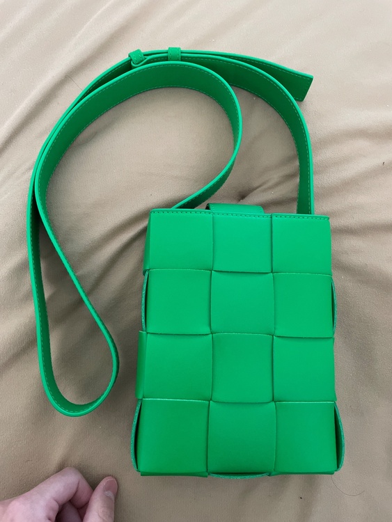 ボッテガ・ヴェネタ  （ブランドバッグ）の商品画像 - 査定依頼日：2025年12月16日 - 最高査定価格：70,000円