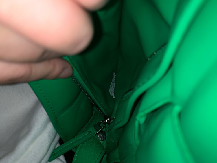 ボッテガ・ヴェネタ  （ブランドバッグ）の商品画像 - 査定依頼日：2025年3月20日 - 最高査定価格：150,000円