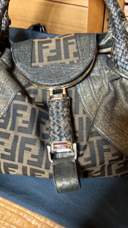 わかりません（ブランドバッグ）の商品画像 - 査定依頼日：2025年10月16日 - 最高査定価格：70,000円