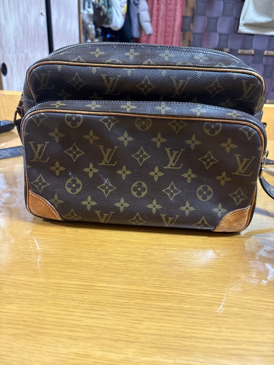 ルイヴィトン モノグラム （ブランドバッグ）の商品画像 - 査定依頼日：2026年3月4日 - 最高査定価格：100,000円