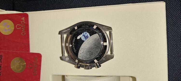 スヌーピースピードマスター（高級時計）の商品画像 - 査定依頼日：2026年2月25日 - 最高査定価格：2,050,000円