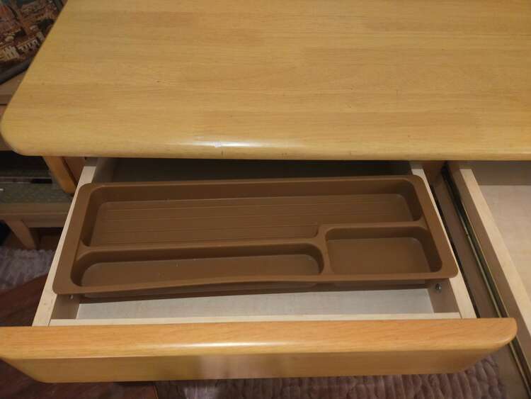 学習机　ロットNo.20021122　（家具・寝具）の商品画像 - 査定依頼日：2025年1月15日 - 最高査定価格：1円