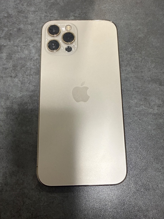 iPhone 12 Pro 128GB Softbank（スマホ）の商品画像 - 査定依頼日：2026年4月1日 - 最高査定価格：32,000円