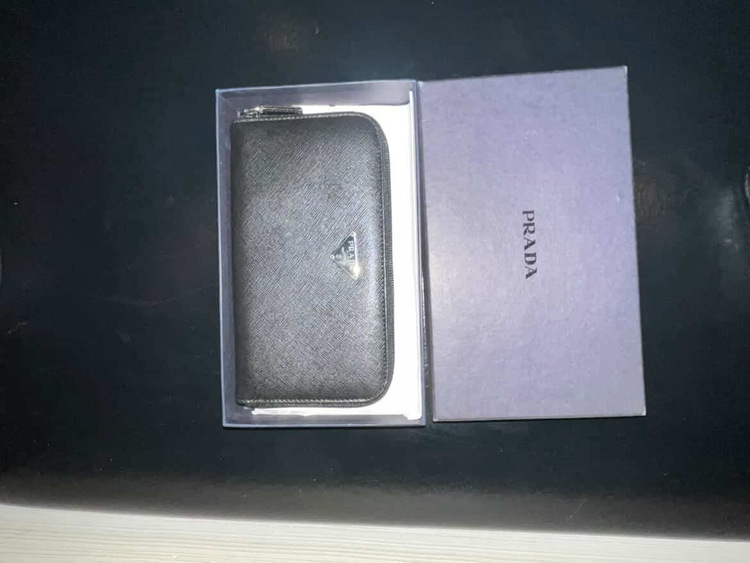 プラダ  （ブランドバッグ）の商品画像 - 査定依頼日：2026年2月13日 - 最高査定価格：39,000円