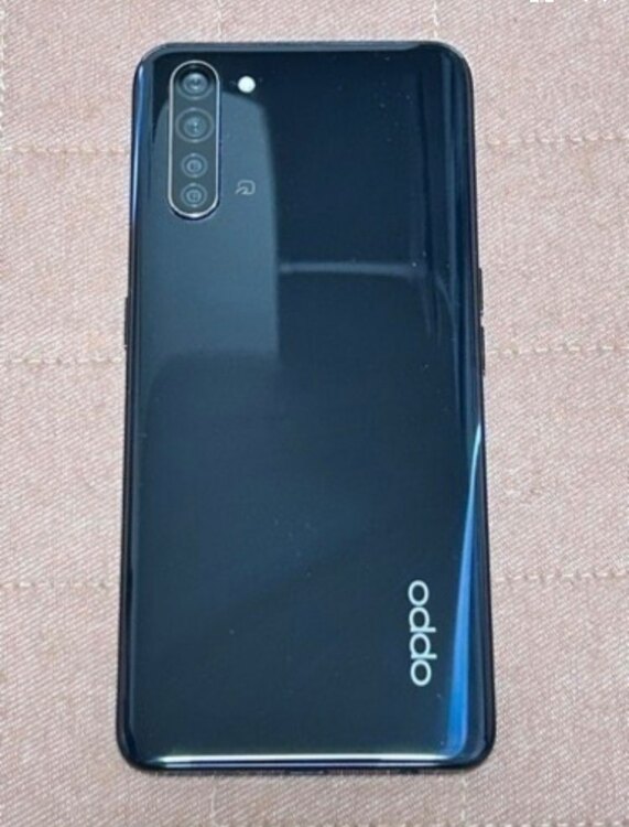 OPPO Reno3 A（スマホ）の商品画像 - 査定依頼日：2024年3月13日