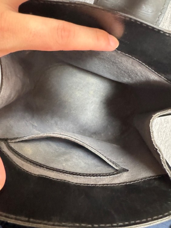 ルイヴィトン　エピ　クリュニー　ショルダーバッグ（ブランドバッグ）の商品画像 - 査定依頼日：2026年1月30日 - 最高査定価格：50,000円