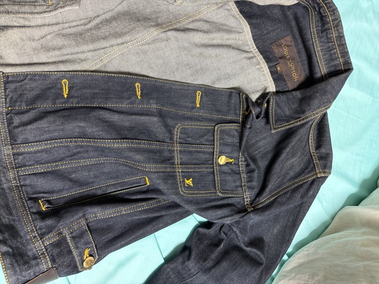 デニム　上下　（古着・ファッション）の商品画像 - 査定依頼日：2026年4月4日 - 最高査定価格：13,000円